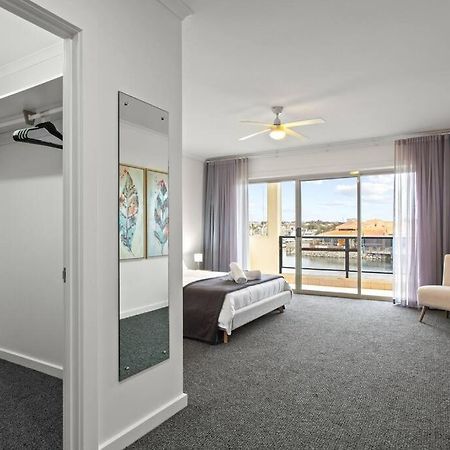 Waterfront Townhouse - Picturesque Marina Views Διαμέρισμα Port Lincoln Εξωτερικό φωτογραφία