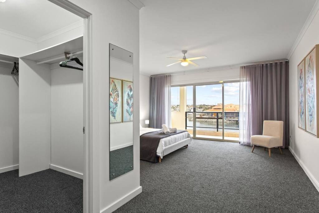Waterfront Townhouse - Picturesque Marina Views Διαμέρισμα Port Lincoln Εξωτερικό φωτογραφία